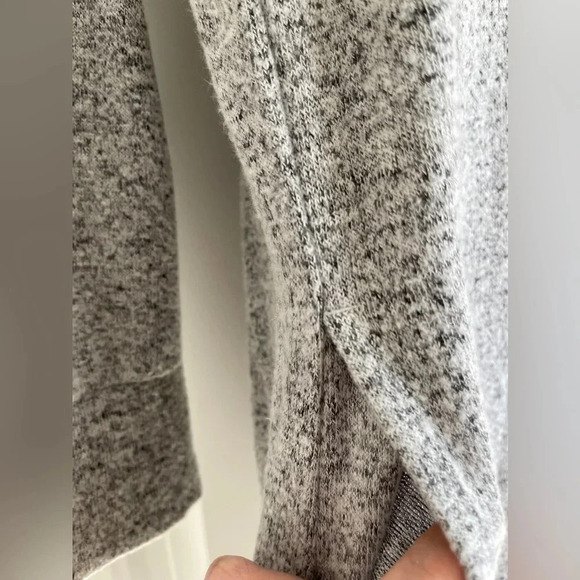 Soma Medium Brushed Cozy Long Gray Hooded V-Neck Sleepshirt - Picture 8 of 10